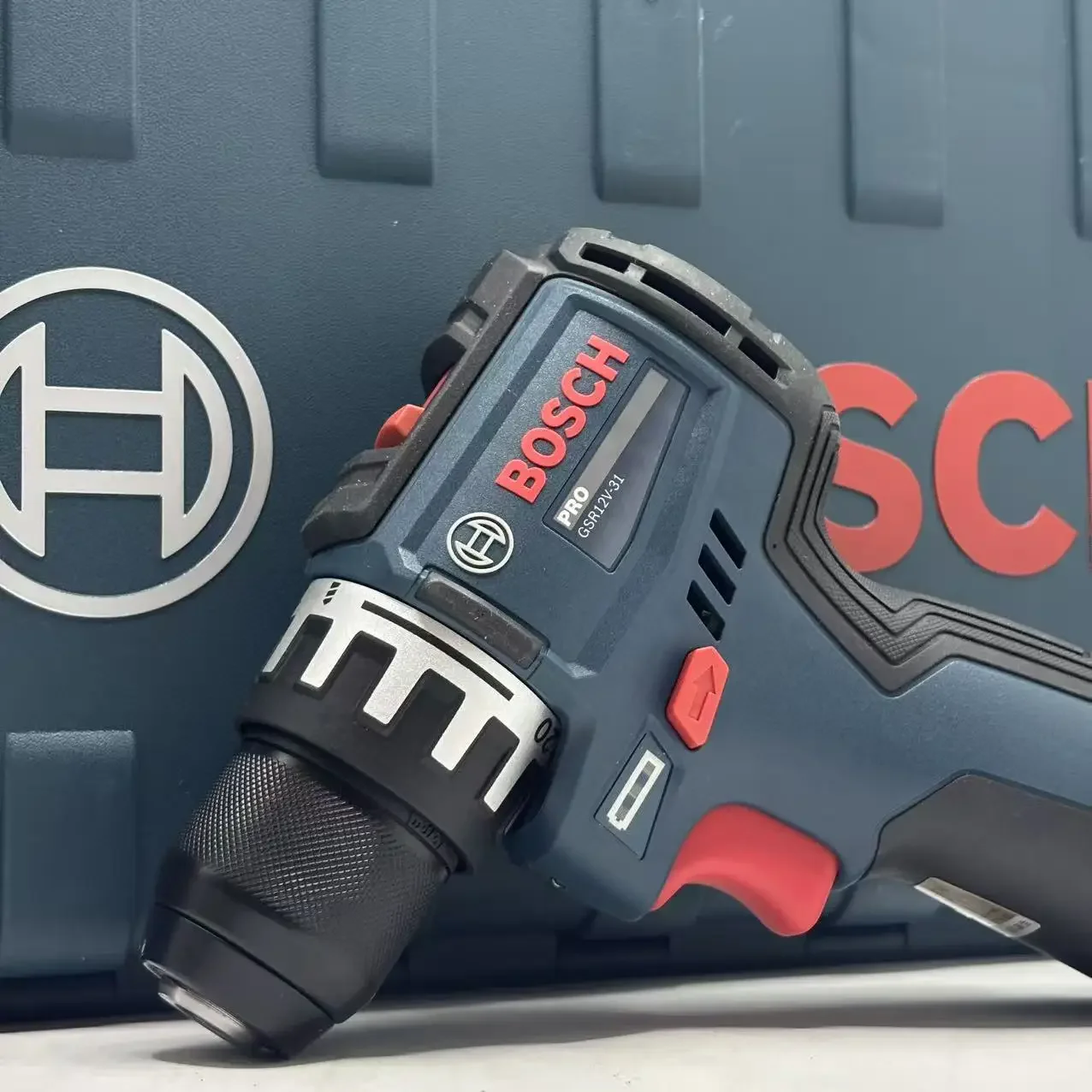 บ๊อช โปรเฟสชันแนล GSR 12V-31 ส - Power Tools Professional บทวิจารณ์และราคา